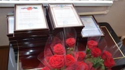 Власти Красногвардейского района поздравили работников и ветеранов муниципальной службы 