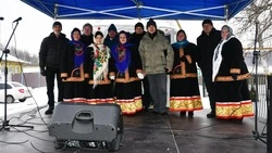 Передвижной автоклуб продолжает гастролировать по Красногвардейскому району