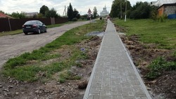 Работа по строительству тротуара завершилась в селе Стрелецкое Красногвардейского района