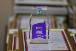 Вячеслав Гладков отметил лучших молодых специалистов региона