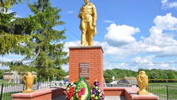 Обелиск в красногвардейском селе Валуйчик увековечил имена 57 погибших солдат