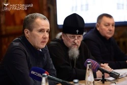 Вячеслав Гладков обсудил план работ по строительству паломнического центра в Чернянском районе