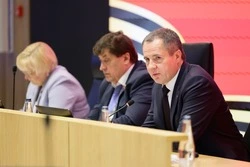 Вячеслав Гладков рассказал о заключении 2020 соцконтрактов в 2025 году