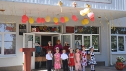 Школа в Верхососне обрела новый облик. Строители приложили своё мастерство