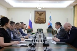 Губернатор Вячеслав Гладков провёл совещание с руководителями сельскохозяйственных предприятий