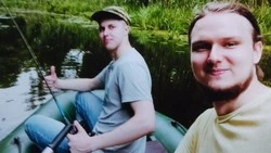 Уроженцы Бирюча Александр Карушкин и Сергей Савченко посетили достопримечательности района