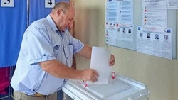 Виктор Ковалев из красногвардейской Никитовки проголосовал на выборах 2025