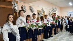 Последний звонок прозвучал в 25 образовательных учреждениях Красногвардейского района