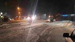 Коммунальные службы Красногвардейского района оперативно приступили к уборке снега