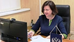 Госинспектор труда рассказала красногвардейцам об особенностях трудоустройства несовершеннолетних