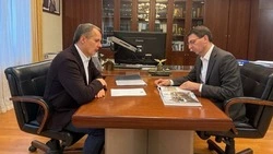 Вячеслав Гладков сообщил о встрече с полномочным представителем Президента России в ЦФО