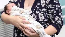 Вячеслав Гладков – о предоставлении предметов первой необходимости для новорождённых детей