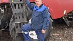 Механизатор АПК «Бирюченский» Александр Титов посвятил профессии четверть века