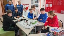 Александр Шуваев поздравил победителей всероссийского конкурса «Движения Первых»