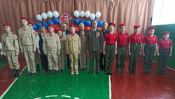 Школьники красногвардейского села Коломыцево пополнили ряды юнармейцев