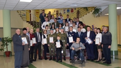Около 40 молодых жителей Красногвардейского района получили благодарности и грамоты