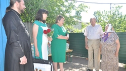 С Божией помощью. Супруги Кузнецовы из Ливенки отметили бриллиантовую свадьбу