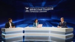 Вячеслав Гладков рассказал об обеспечении безопасности школьников в регионе