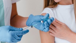 Специалисты напомнили жителям Красногвардейского района о необходимости вакцинации