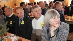 Пять юбилейных выпусков собрались в Веселовской средней школе