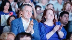 Губернатор Вячеслав Гладков посетил торжество в честь юбилея Центра помощи детям «Синяя птица» 