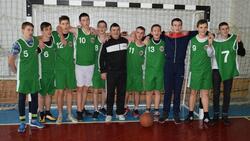 Школьная команда из Ливенки победила на муниципальном этапе чемпионата по баскетболу
