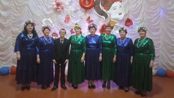 Культработники Валуйчанского дома культуры Красногвардейского района поздравили женщин