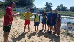 Специалисты напомнили красногвардейской детворе о правилах безопасного поведения на воде