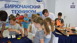Студенты провели мастер-классы для Красногвардейских школьников в «Бирючанском техникуме»