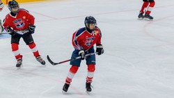 Юный красногвардейский хоккеист Евгений Тюльпинов: «Установка – только на победу»