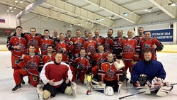 Сборная по хоккею Красногвардейского района отпраздновала юбилей