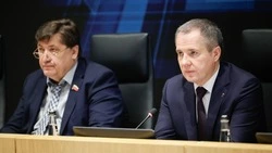 Вячеслав Гладков поручил главам муниципалитетов обеспечить дополнительные места в ПВР