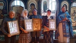 Праздничное богослужение состоялось в храме Рождества Пресвятой Богородицы в Бирюче