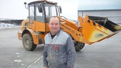 Верен себе. рабочий красногвардейского СПК «Большевик» заслужил авторитет среди коллег