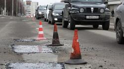Вячеслав Гладков попросил глав муниципалитетов взять на контроль ситуацию с дорогами