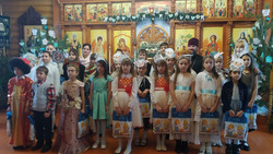 Воспитанники воскресной школы подготовили праздник для красногвардейцев