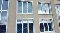 Депутат облдумы Елены Романенко окала помощь Гредякинской школе Красногвардейского мунокруга