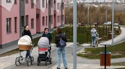 Вячеслав Гладков: 220 студенческих семей получат единовременную выплату в 2025 году