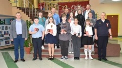 Семеро юношей и девушек Красногвардейского района получили паспорта