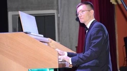 Солист-органист Белгородской государственной филармонии Тимур Халиуллин выступил в Бирюче