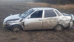 Пассажир автомобиля пострадал в результате аварии в Красногвардейском районе