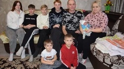 Арсений Шихалев из Ливенки стал первым новорождённым  в Красногвардейском районе в наступившем году