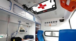 Вячеслав Гладков проинформировал о выплатах белгородским медикам за работу в прифронтовых условиях