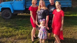 Красногвардейская семья Зварыкиных заключила соцконтракт