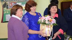 Глава Красногвардейского района поздравил учителей с профессиональным праздником