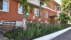 Председатель ТОС Иван Масловский поделился информацией по благоустройству территории