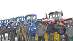 Технический осмотр сельхозмашин прошёл в Красногвардейской зерновой компании