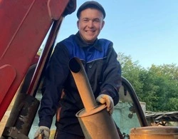 Максим Удовидченко из Красногвардейского района познал сельский труд с детства