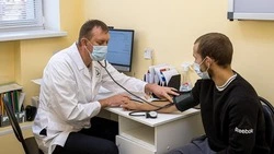 Вячеслав Гладков: 40 специалистов получили поддержку по программе «Земский фельдшер» в 2024-м