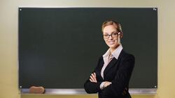 Красногвардейские власти активизируют работу по привлечению в школы молодых учителей